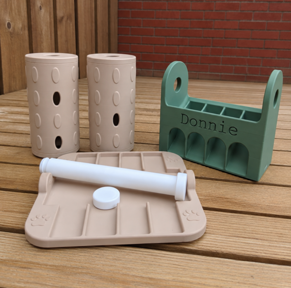 PawSpin Treat Roller